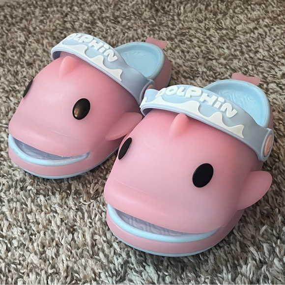 LCKSDP Toddler slides Sandals Non-Slip Dophin Shark Slides (New) - Picture 4 of 5